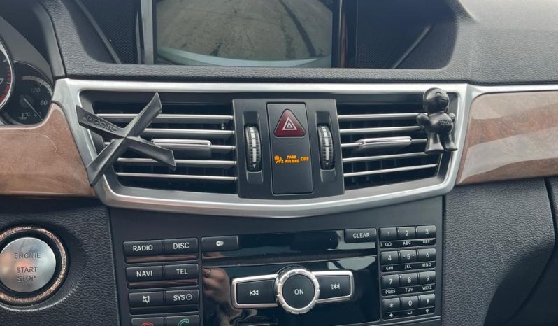 
								MERCEDES-BENZ E CLASS full									