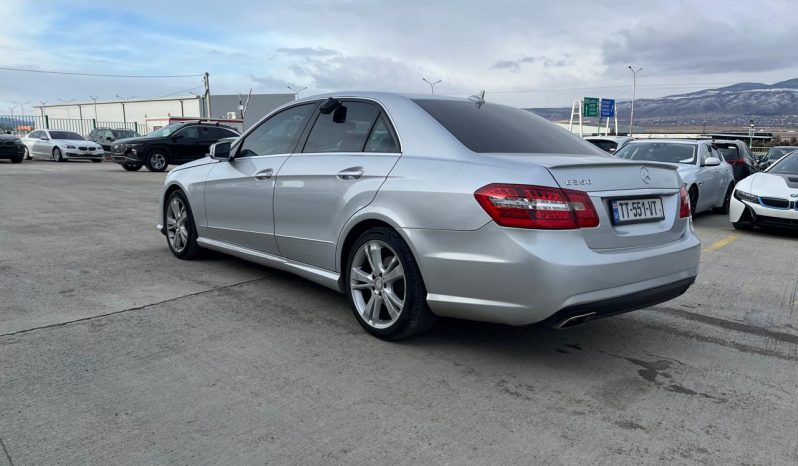 
								MERCEDES-BENZ E CLASS full									