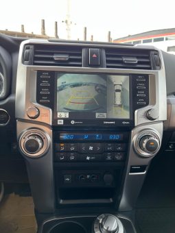 
										TOYOTA 4 RUNNER full									