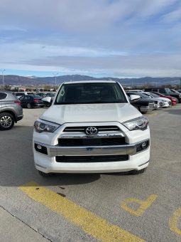 
										TOYOTA 4 RUNNER full									