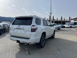 
										TOYOTA 4 RUNNER full									