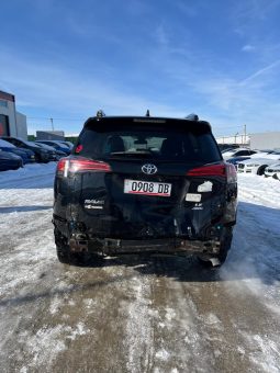 
										TOYOTA RAV4 full									