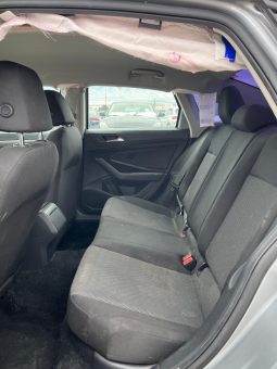 
										VOLKSWAGEN JETTA full									