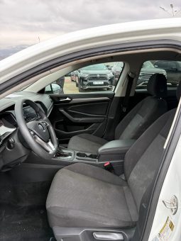 
										VOLKSWAGEN JETTA full									