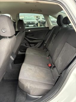 
										VOLKSWAGEN JETTA full									