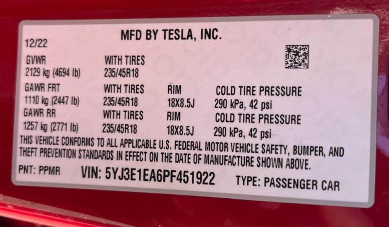 
								TESLA MODEL 3 full									