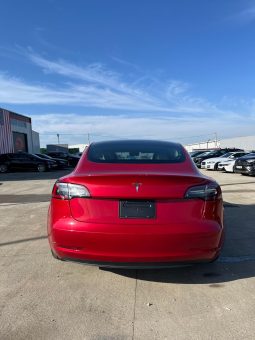 
										TESLA MODEL 3 full									