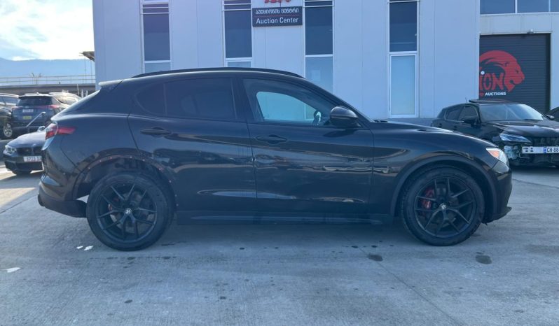 
								ALFA ROMEO STELVIO full									