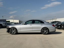
										Mercedes-Benz full									