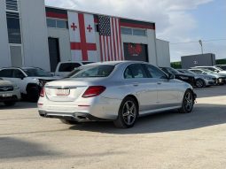 
										Mercedes-Benz full									