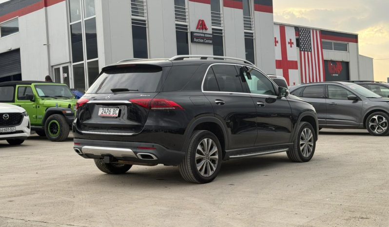 
								Mercedes-Benz GLE-Class full									