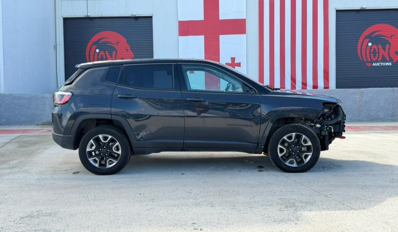 
								JEEP COMPASS full									
