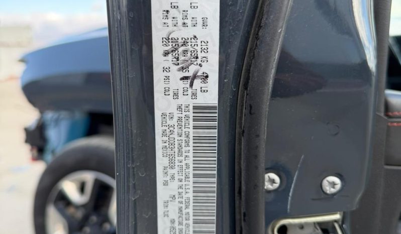 
								JEEP COMPASS full									
