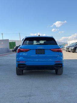 
										AUDI Q3 full									
