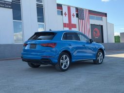
										AUDI Q3 full									