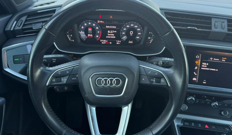 
								AUDI Q3 full									