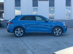 
										AUDI Q3 full									