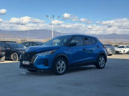 
										2021 Nissan Kicks full									
