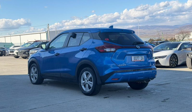 
								2021 Nissan Kicks full									