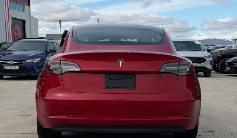 
								TESLA MODEL 3 full									