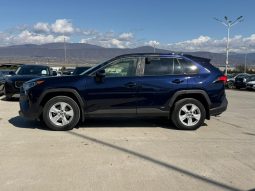 
										Toyota RAV4 full									