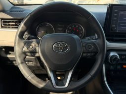 
										Toyota RAV4 full									