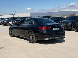 
										Mercedes C300 full									