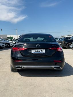 
										Mercedes C300 full									