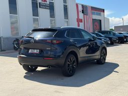 
										MAZDA CX-30 full									