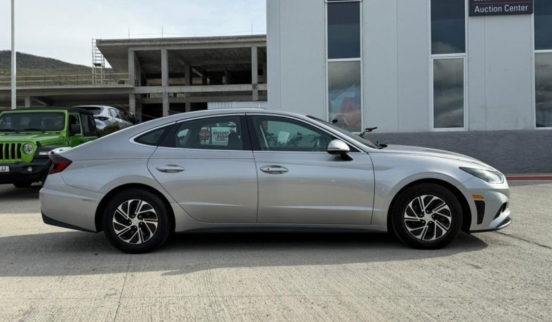 
								2021 Hyundai Sonata Hybrid full									