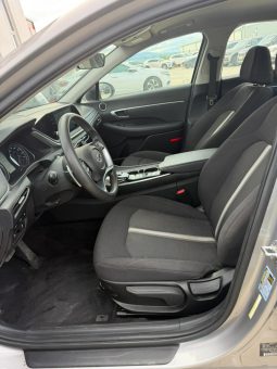 
										2021 Hyundai Sonata Hybrid full									