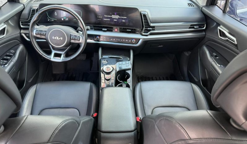 
								Kia Sportage full									