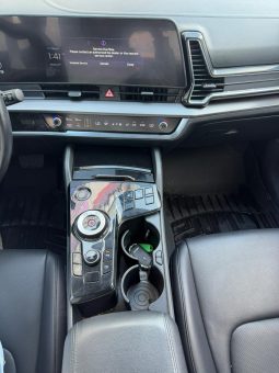 
										Kia Sportage full									