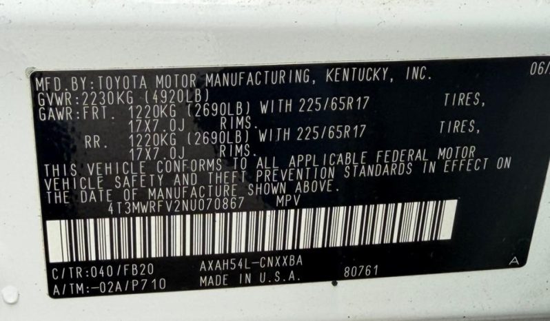 
								TOYOTA RAV4 full									