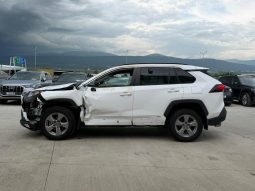 
										TOYOTA RAV4 full									