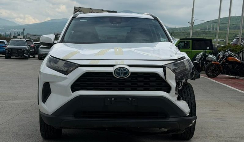 
								TOYOTA RAV4 full									