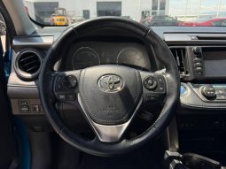 
										Toyota RAV4 full									