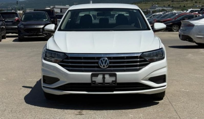 
								VOLKSWAGEN JETTA full									