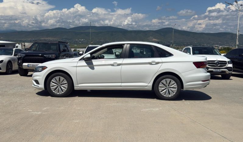 
								VOLKSWAGEN JETTA full									