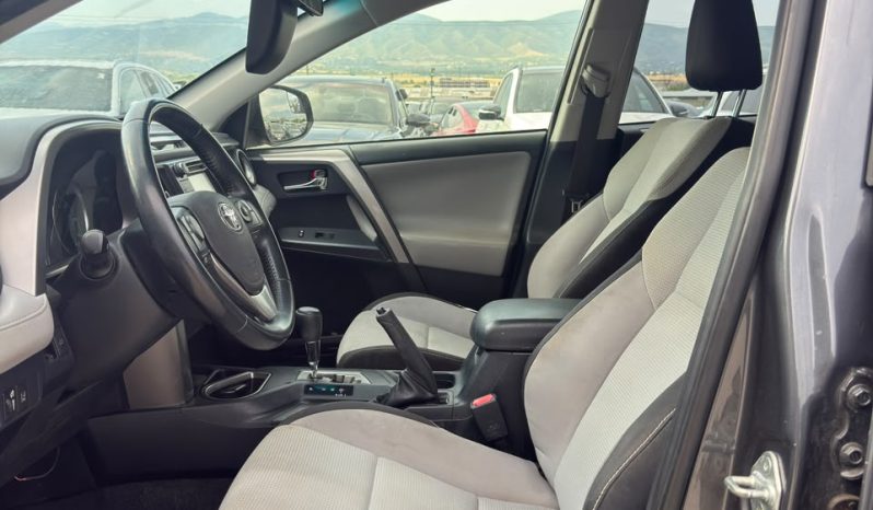 
								TOYOTA RAV4 full									