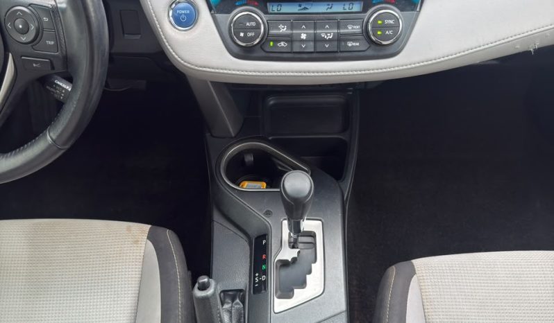 
								TOYOTA RAV4 full									