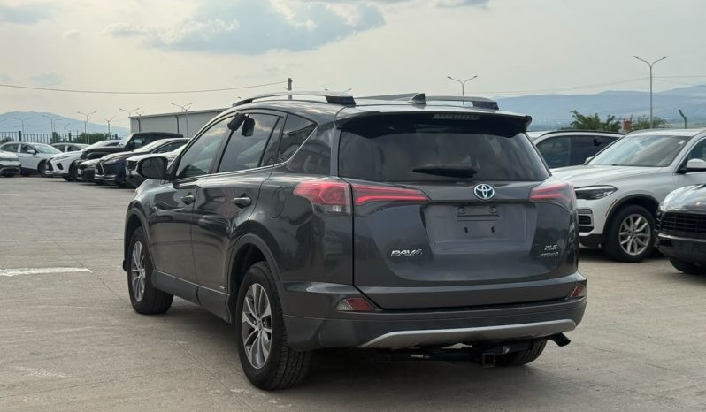 
								TOYOTA RAV4 full									