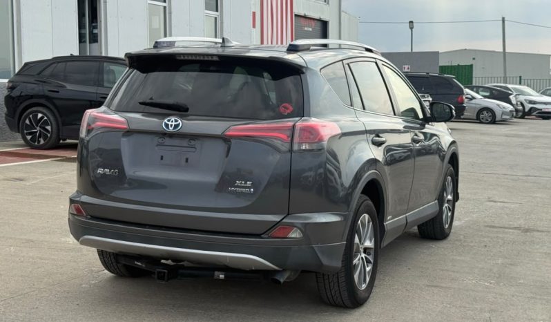
								TOYOTA RAV4 full									