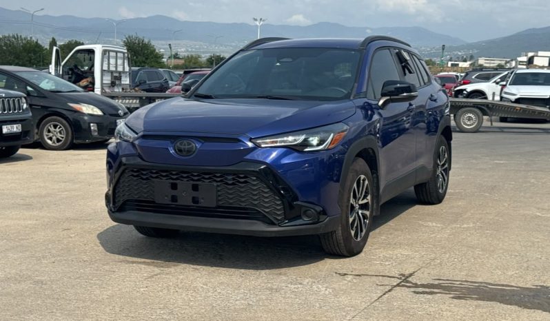 
								Toyota Corolla full									