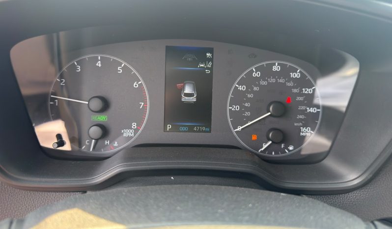
								Toyota Corolla full									