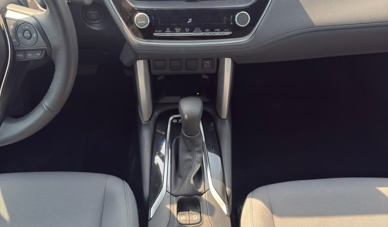 
								Toyota Corolla full									