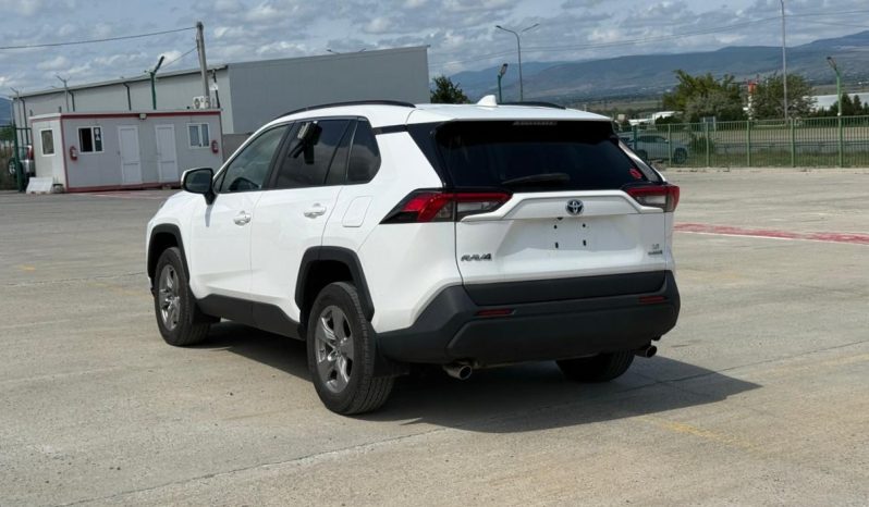 
								TOYOTA RAV4 full									