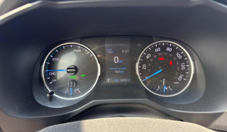 
								TOYOTA RAV4 full									