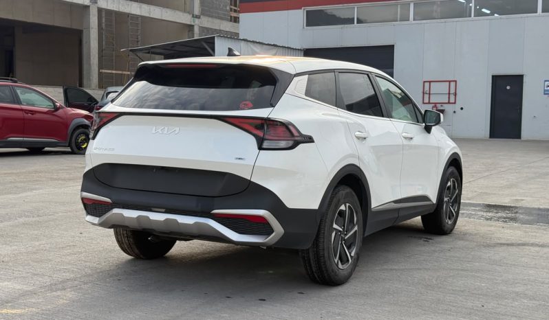
								Kia Sportage full									