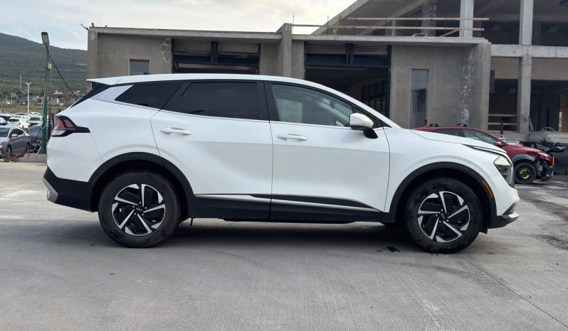 
								Kia Sportage full									